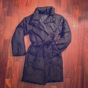 Black wrap down puffer coat- Gap